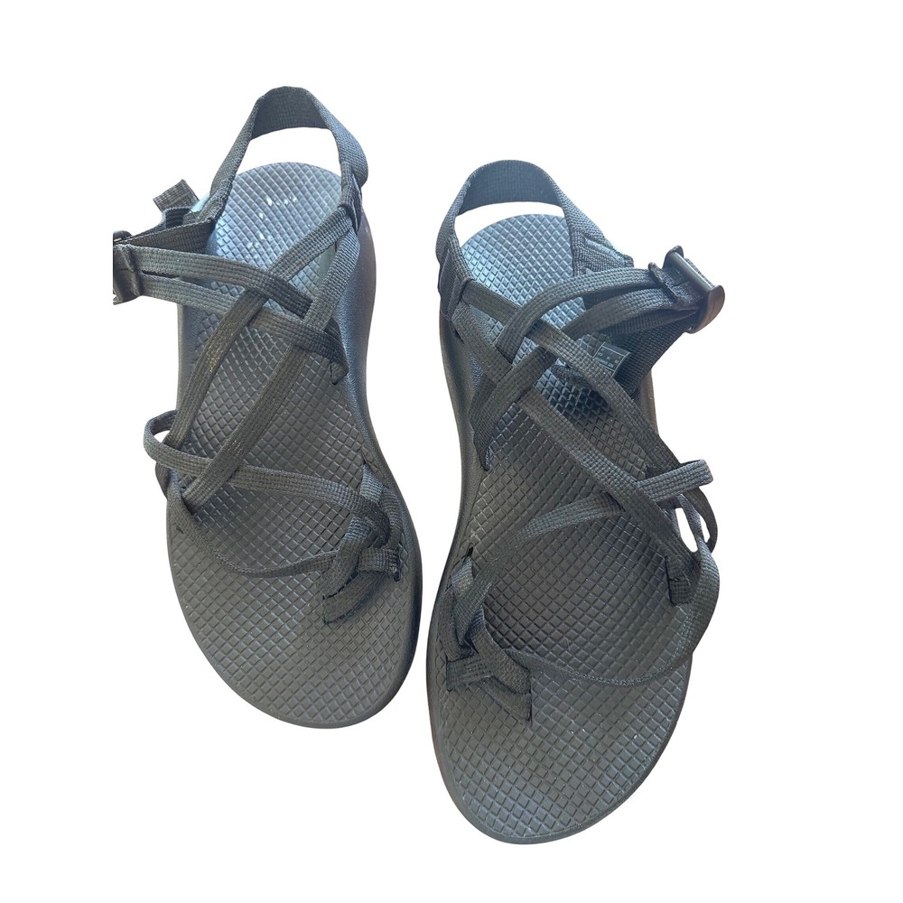Chaco Z/Cloud 2 Women 9 Black Strappy Athletic Hiking Sandals Toe Loop Go
p